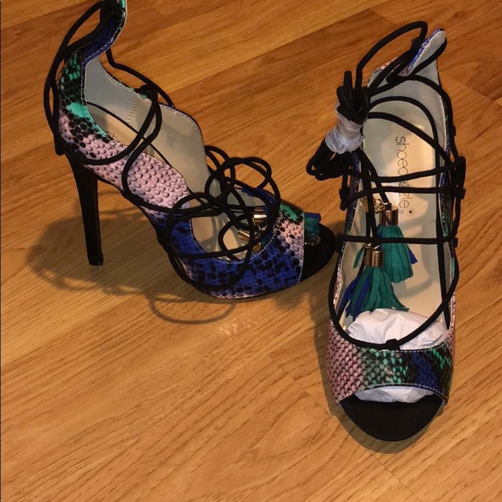 Shoedazzle Ankle Tie Stiletto NEVER WORN